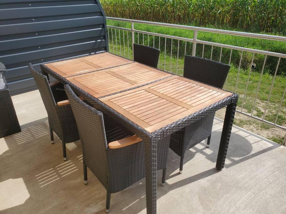 Appartement Herzer Gabersdorf Bagian luar foto
